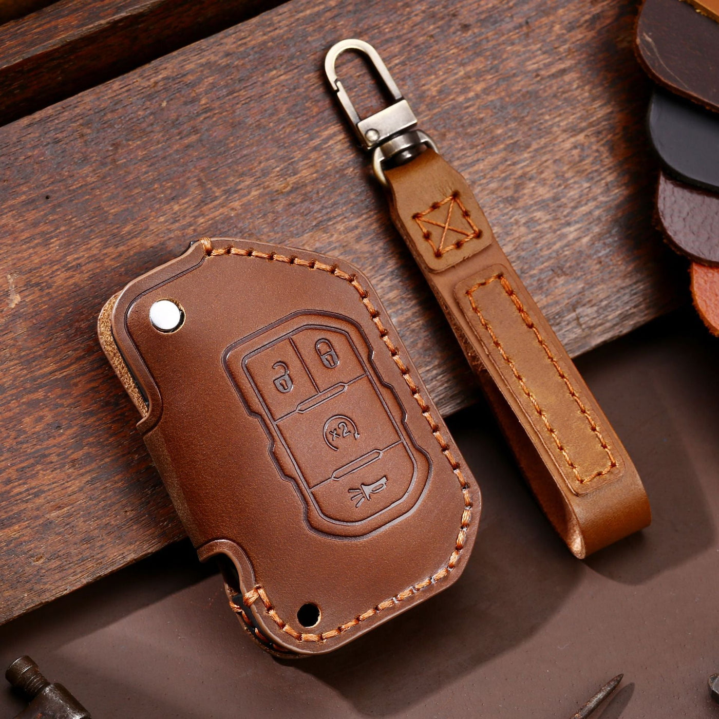 Luxury Leather Car Key Case - Key Model J7